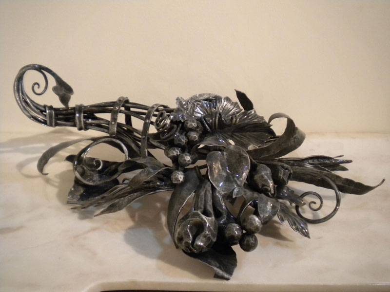 Small wrought iron sculpture - Cornucopia