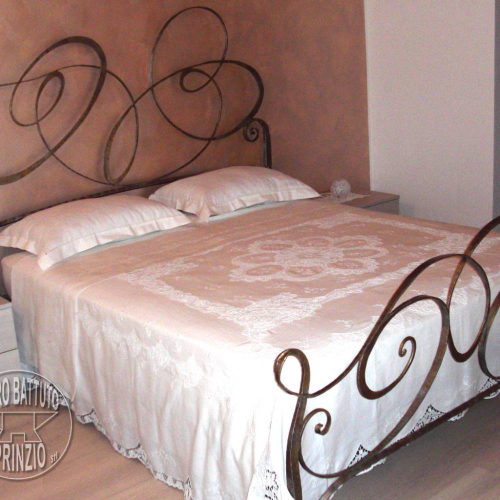 Modern wrought iron bed