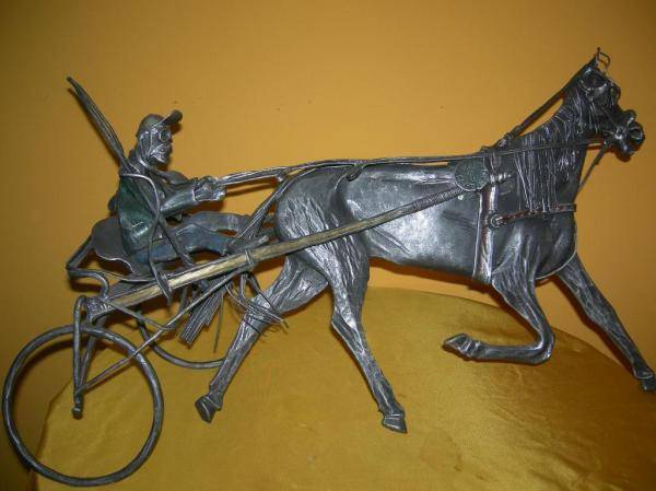 Sculpture in wrought iron - Trotting Horse
