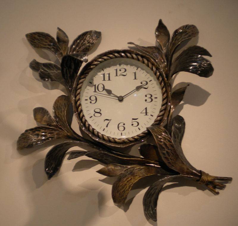 Wall Clock in wrought iron