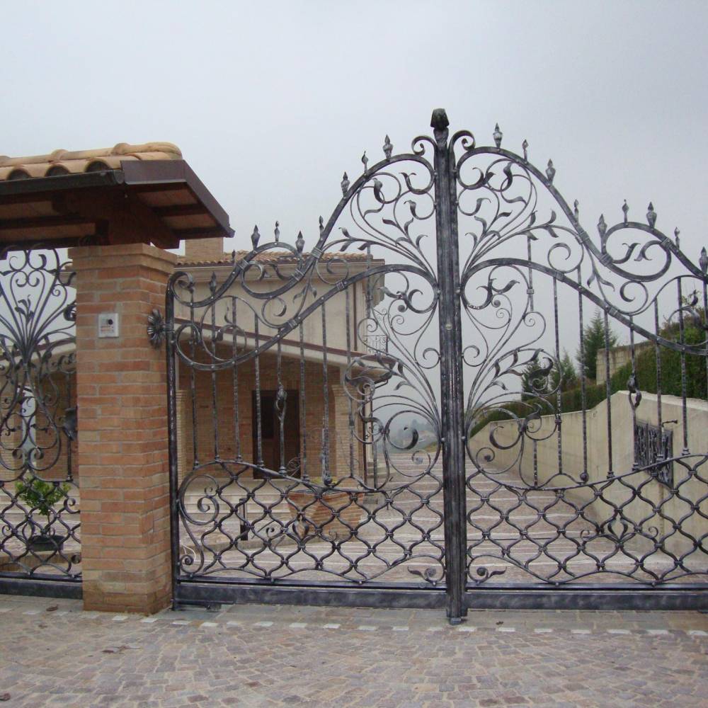 wonderful decorated wrought iron gates