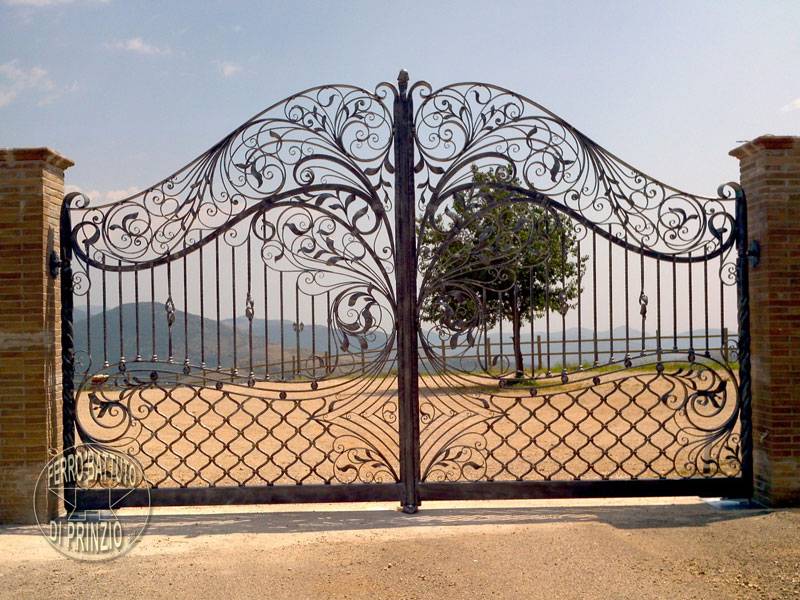 Wrought iron gate - Made in Italy