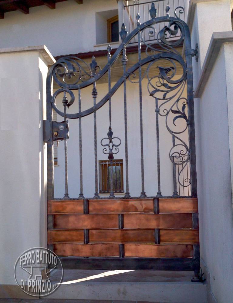 Little gate - Wrought iron and copper