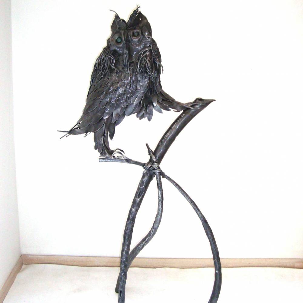 Wrought iron sculpture - Owl