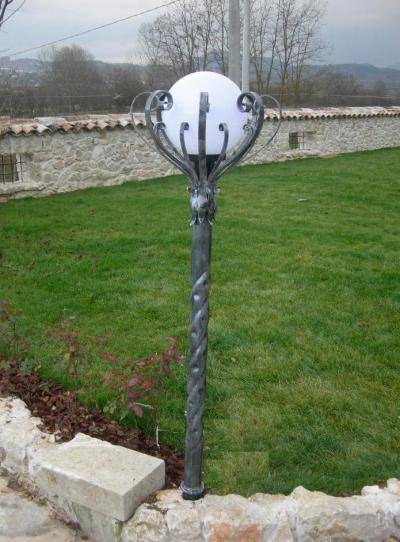  Pole lantern for garden