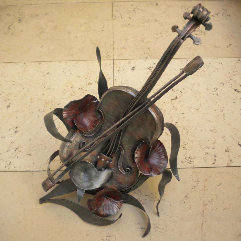 hand made sculpture representing a violin